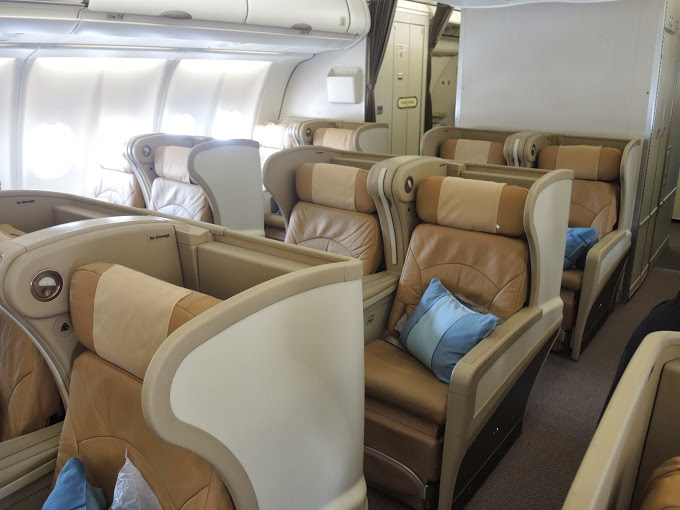 Honeymooning RTW in 21 Days: Brisbane to Male via Singapore: Singapore Airlines Business Class