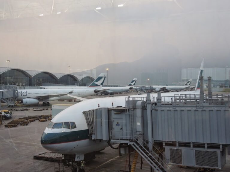 Trip Report: Cathay Pacific Business Class Dubai to Los Angeles via Hong Kong