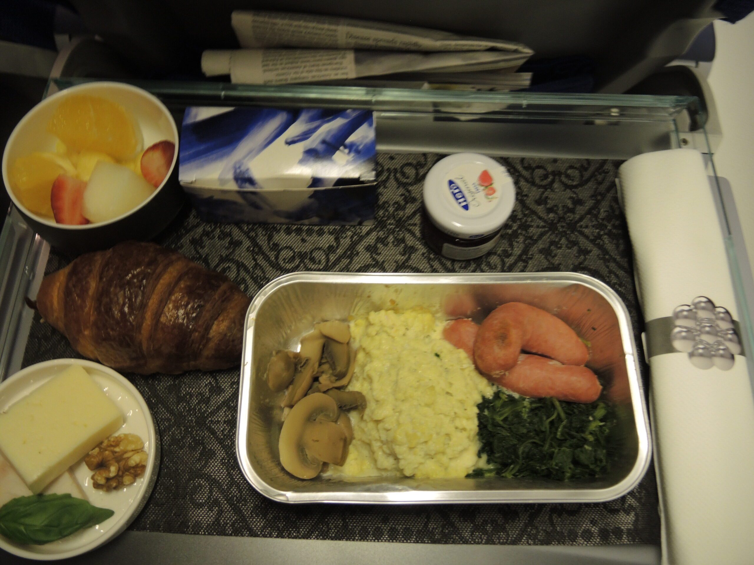 klm business class breakfast 1 - Hungry for Points