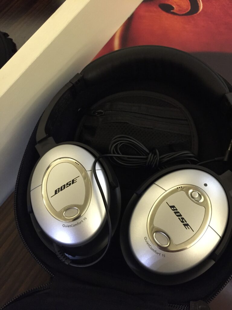 etihad jet airways first class sfo headphones