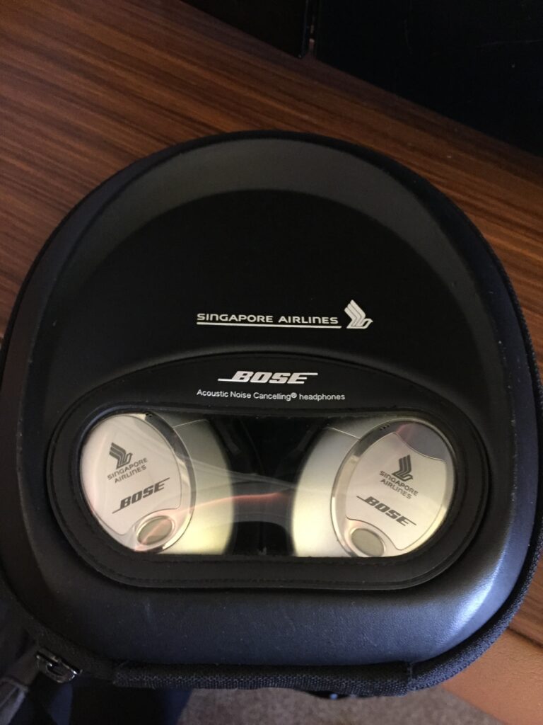 singapore airlines first class sfo bose headphones