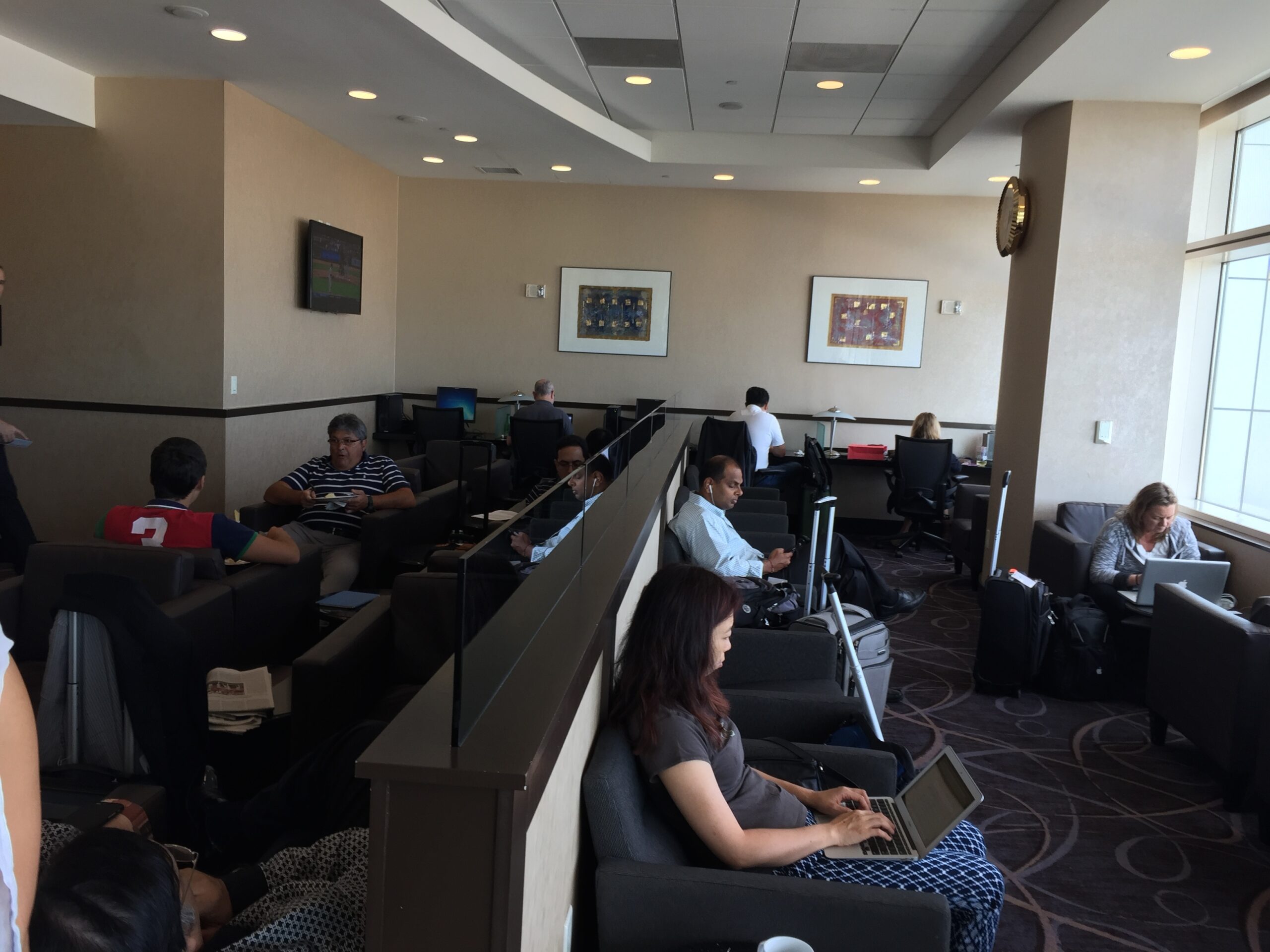 singapore silverkris lounge sfo seating 1 Hungry for Points