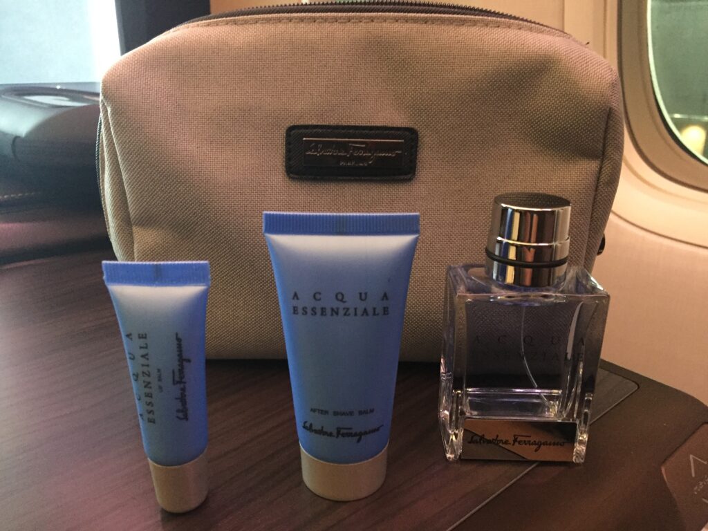 singapore airlines first class san francisco to hong kong amenity kit