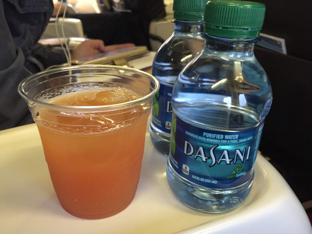 alaska airlines first class oakland maui pog welcome drink
