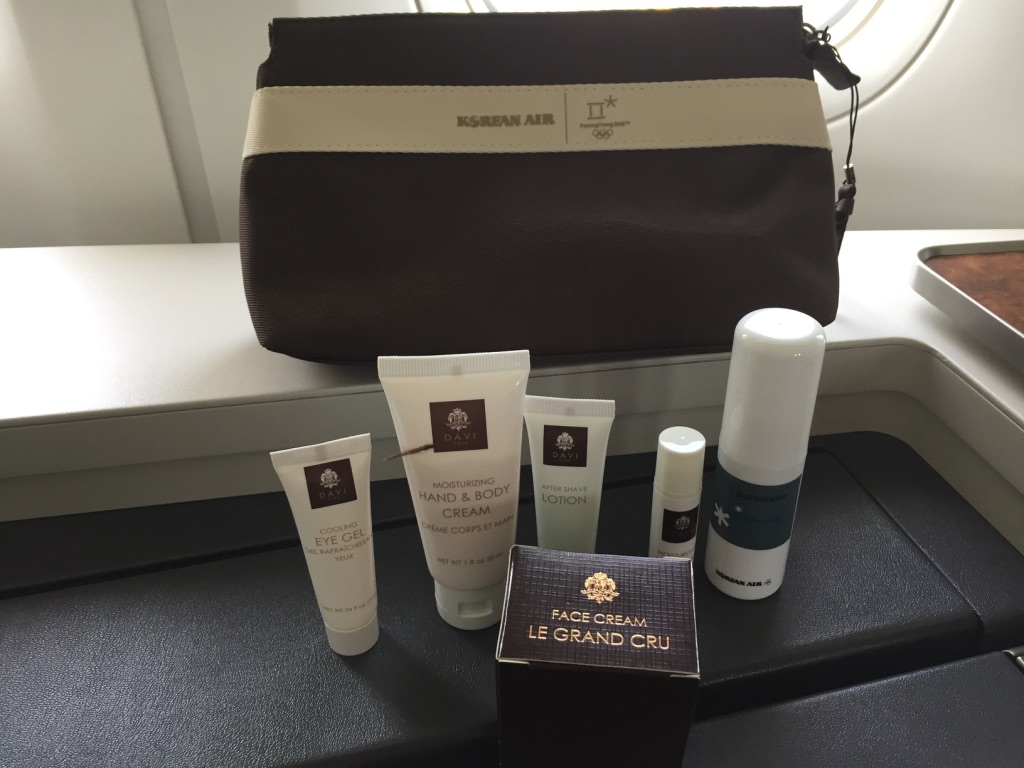 korean-air-first-class-seat-davi-amenity-kit - Hungry for Points