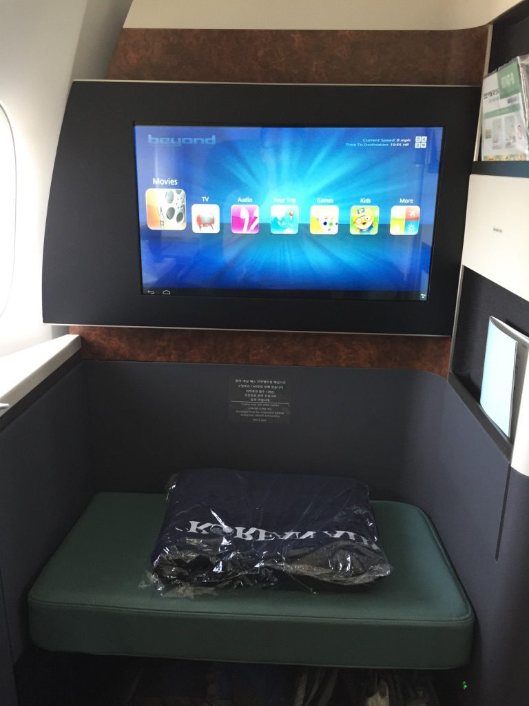 korean-air-first-class-seat-tv-screen